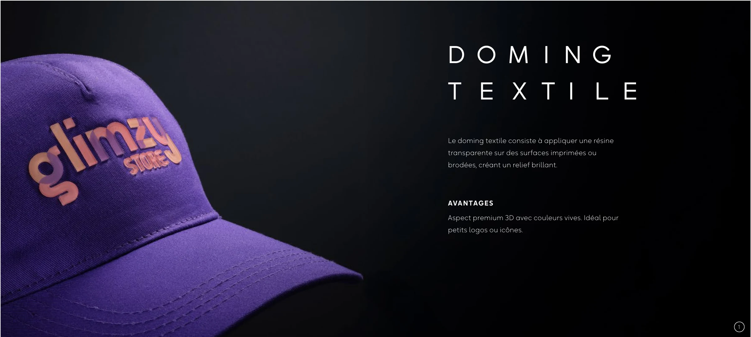 Doming textile en résine brillante sur casquette